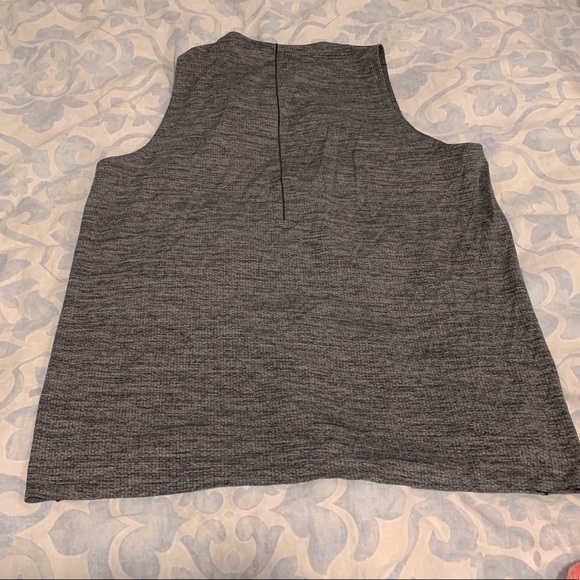 lululemon Men’s Eurus Tank - Picture 7 of 8